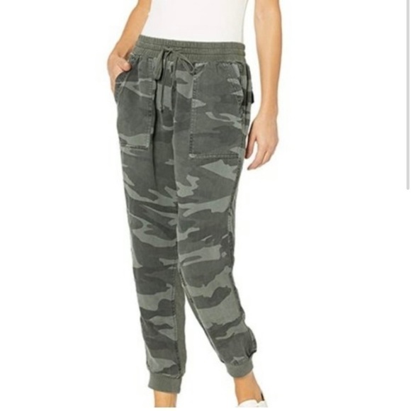 Splendid Boardwalk Green Camo Camouflage Joggers Size Small - Picture 2 of 16